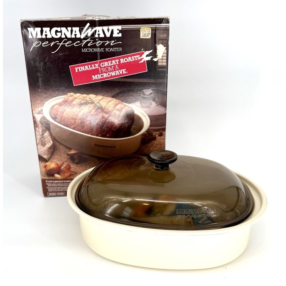 Vtg Magnawave Perfection Microwave Roaster Oven w/ Rack Glass Lid Original Box - Picture 1 of 10
